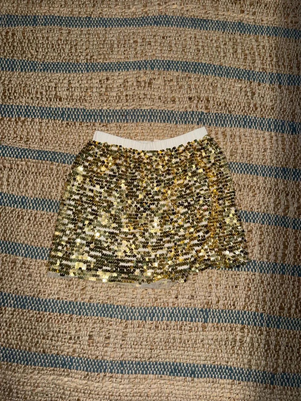 Crewcuts gold sequin skirt size 6/7